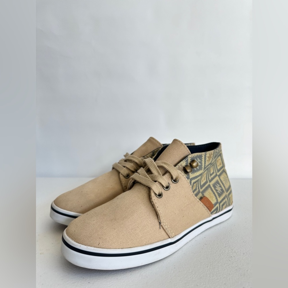 Vans tribal print womens size 5.5